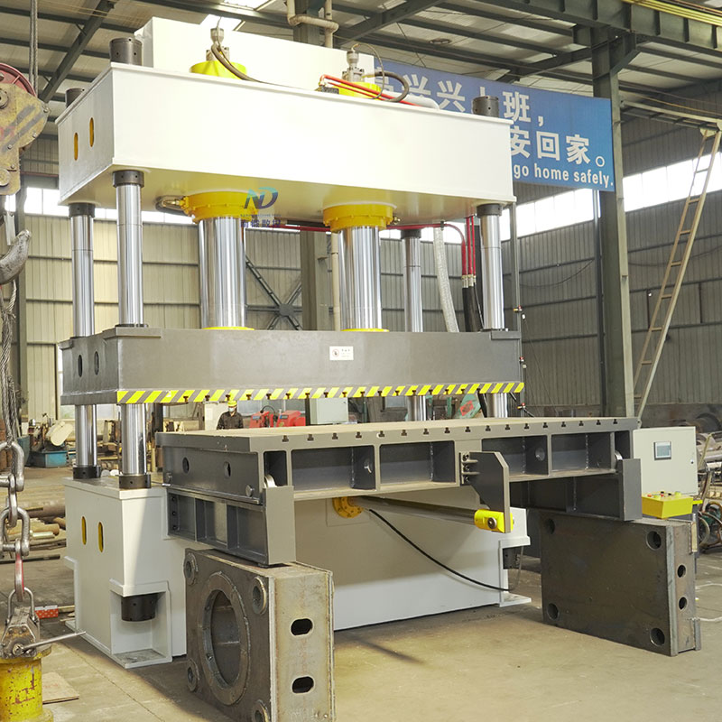 定制450噸油壓機(jī)三梁四柱壓機(jī)熱壓成型液壓機(jī)