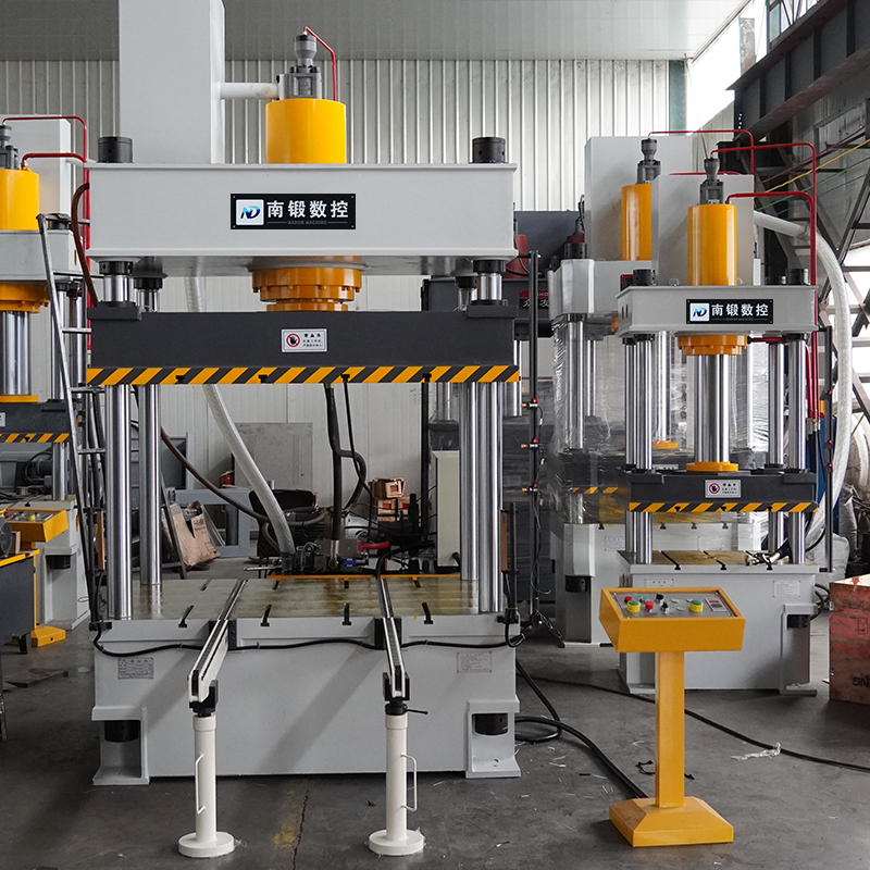 定制油壓機(jī) 200噸四柱油壓機(jī) 大臺面配舉模器壓力機(jī)