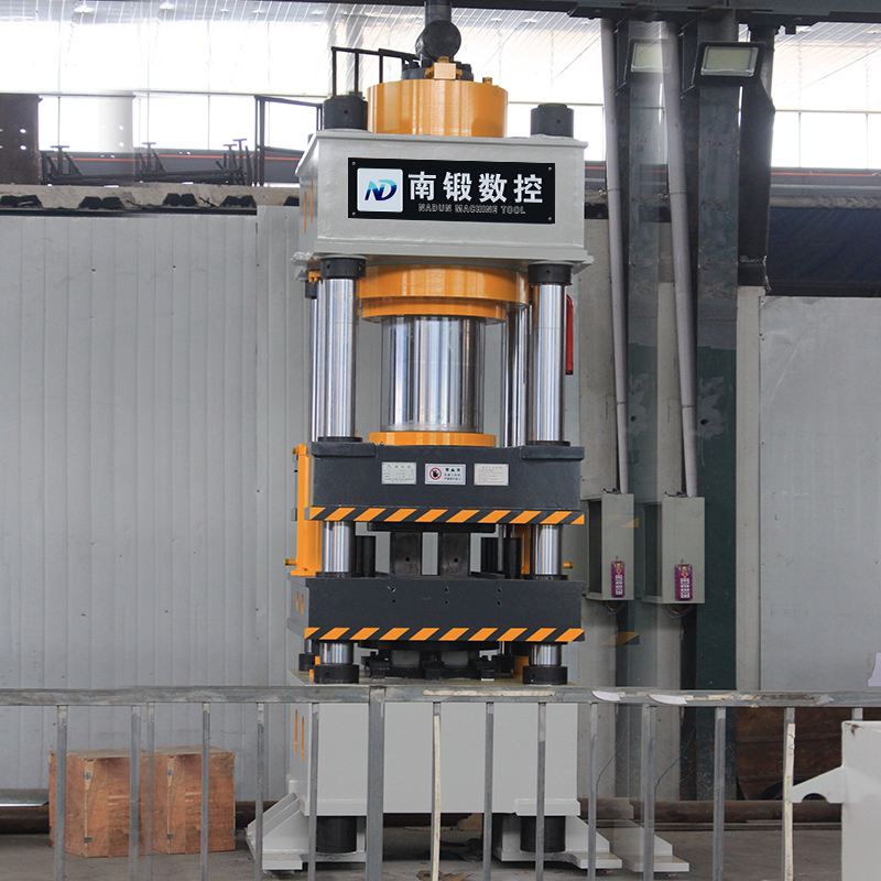 630T牛羊舔磚成型油壓機，鹽磚成型油壓機一出二