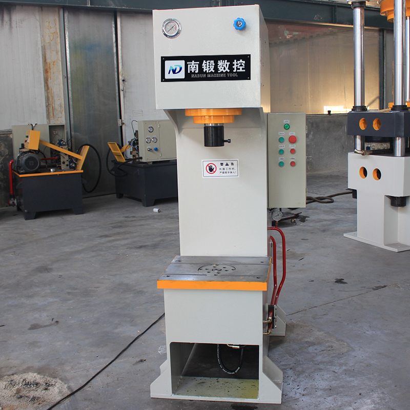 40噸單臂油壓機(jī)40t壓裝校正單臂液壓機(jī)單柱C型油壓機(jī)