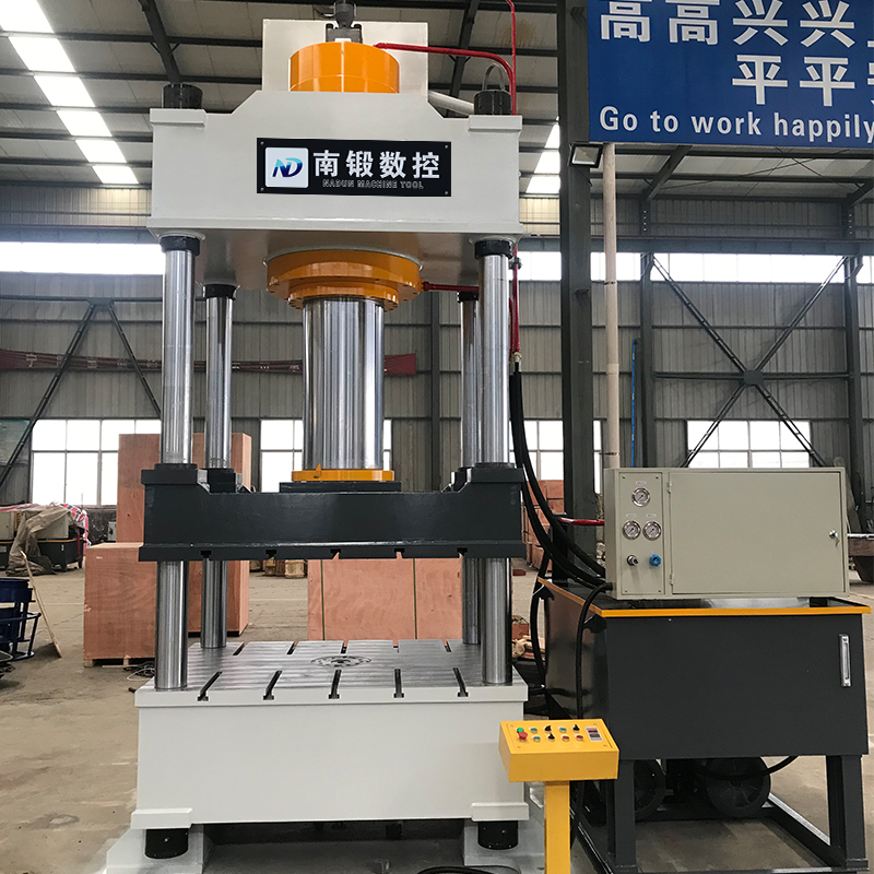 500T三梁四柱油壓機，500噸常規油壓機